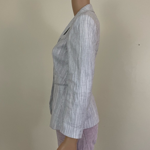 Theory white & blue stripe linen blazer size 2 - Picture 8 of 16